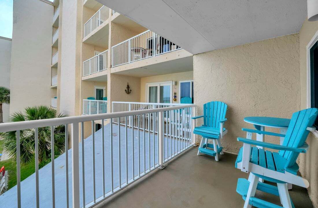 Photo of Patio Balcony in Holiday Isle