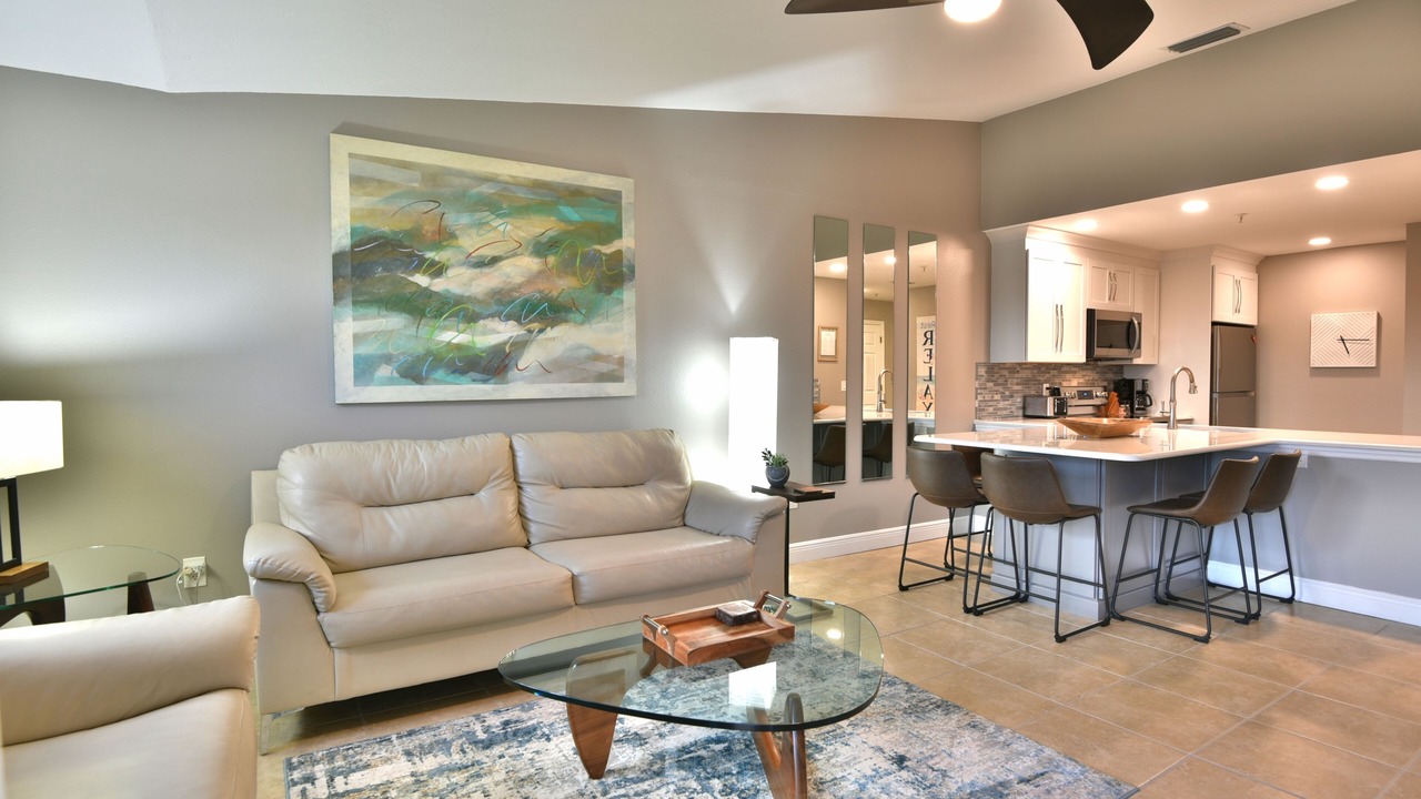 Photo of Livingroom in Holmes Beach