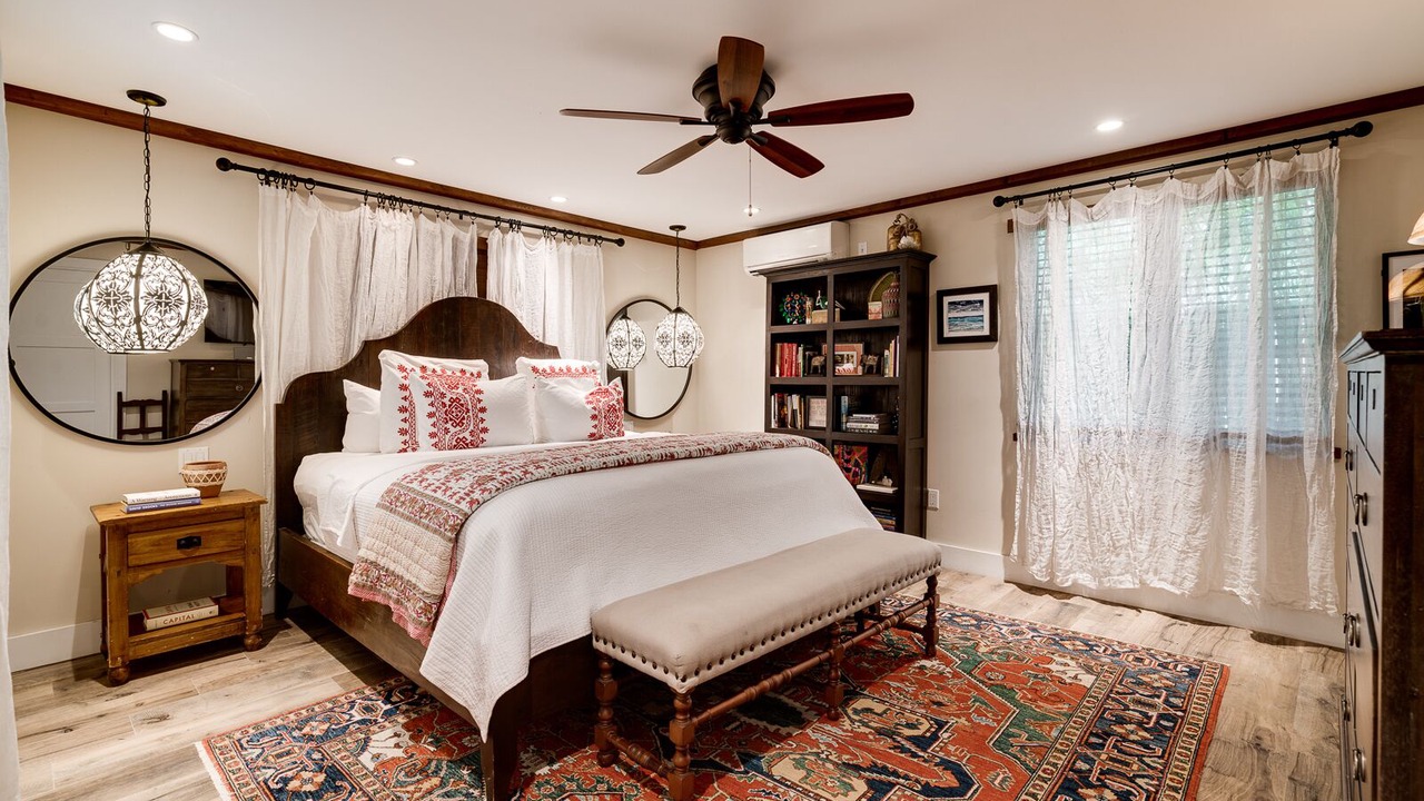 Photo of Bedroom in Key Biscayne