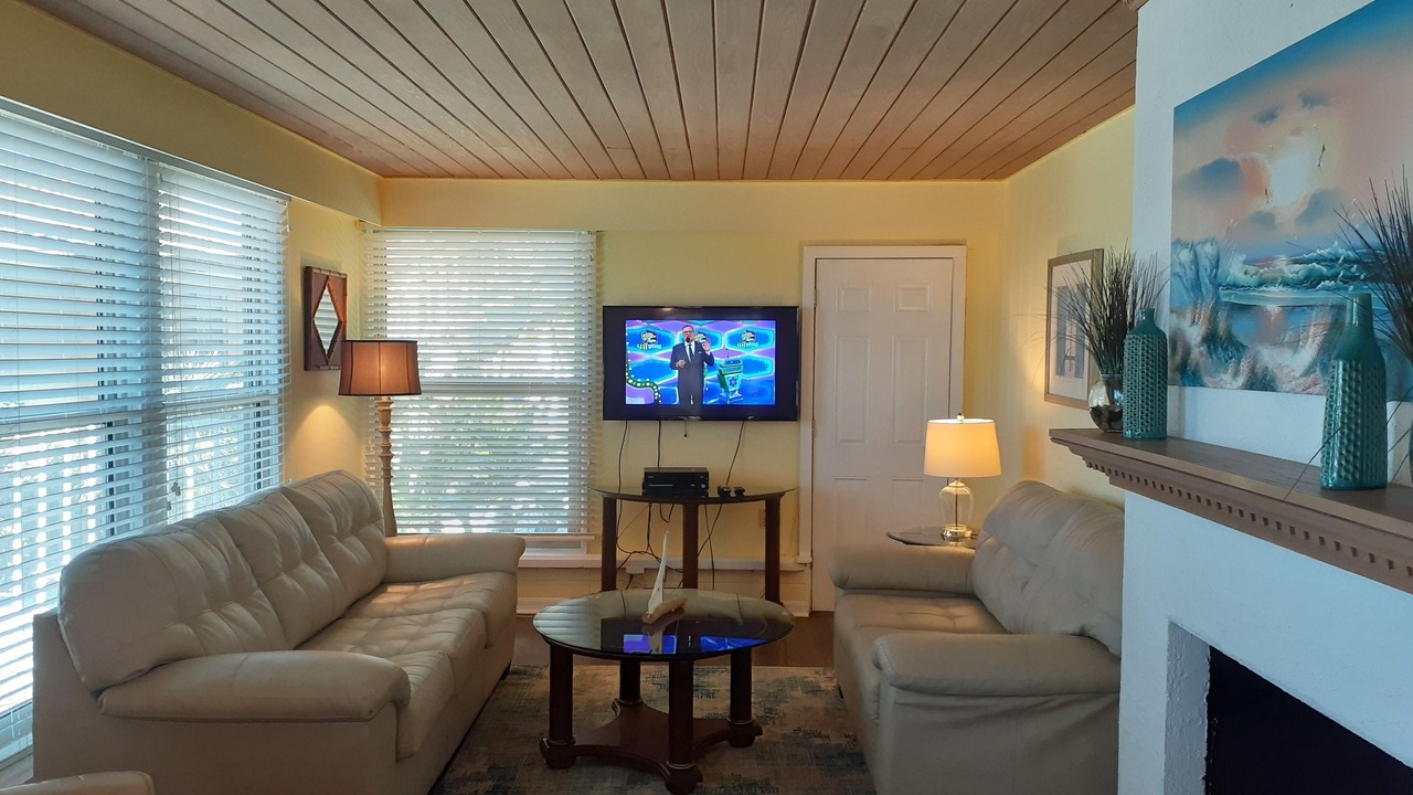 Photo of Livingroom in Longboat Key