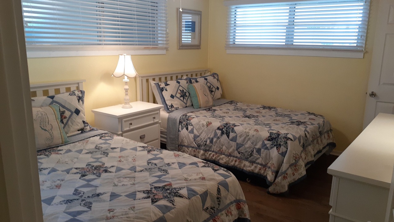 Photo of Bedroom in Longboat Key