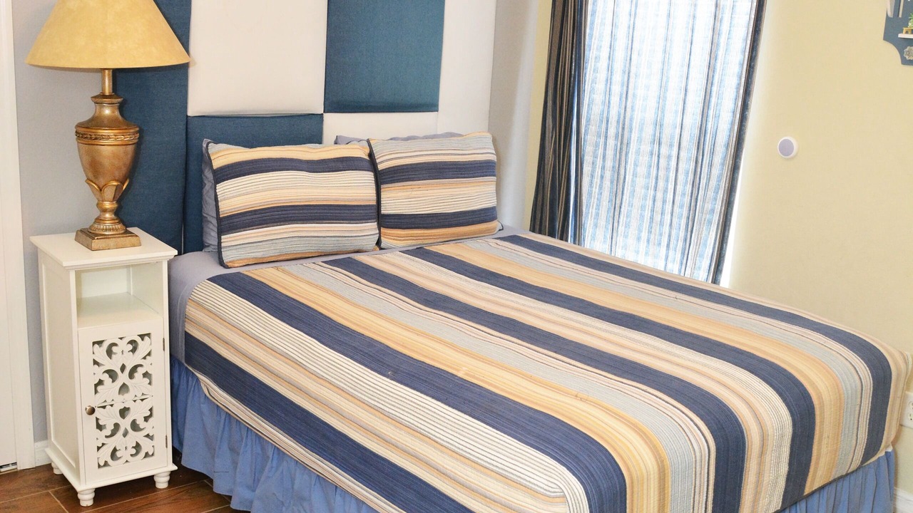 Photo of Bedroom in Orange Tree