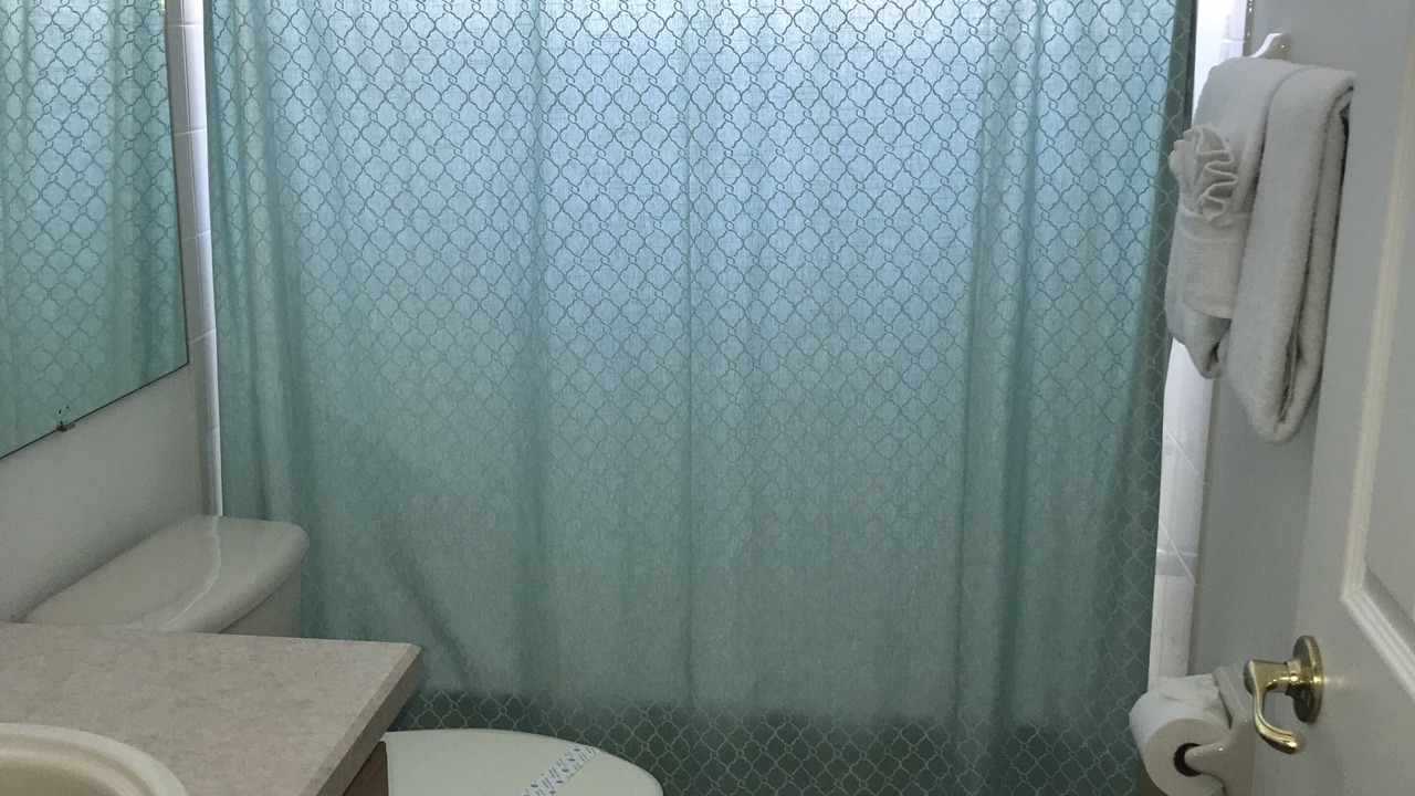 Photo of Bathroom in Orange Tree