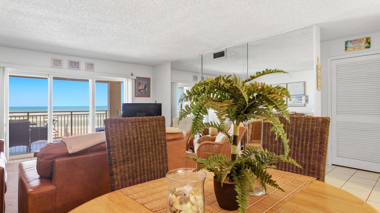 Photo of Bedroom in New Smyrna Beach