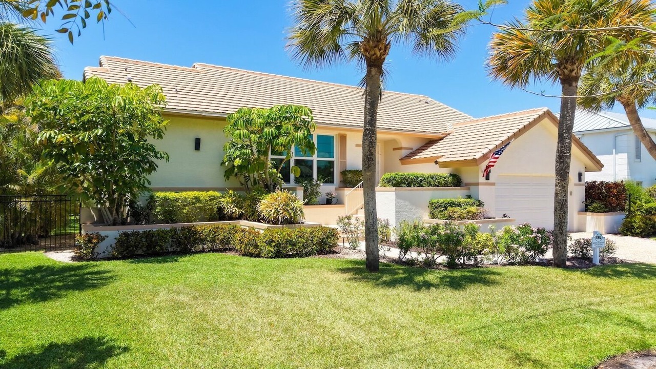 Photo of Outdoor in Beachview Country Club Estates