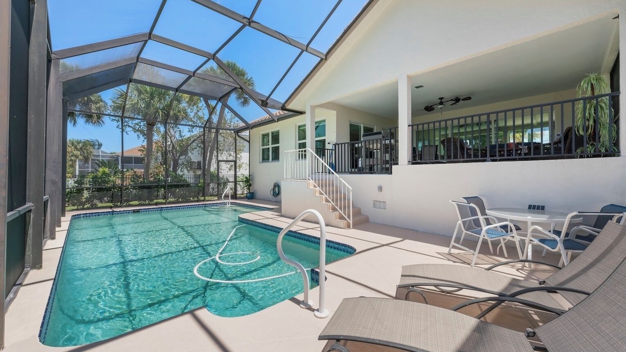 Photo of Outdoor in Beachview Country Club Estates
