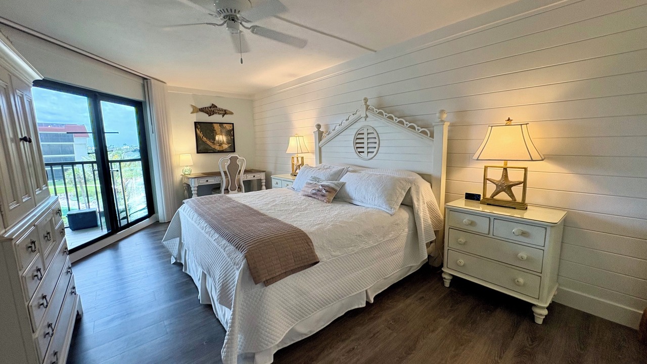 Photo of Bedroom in Sanibel
