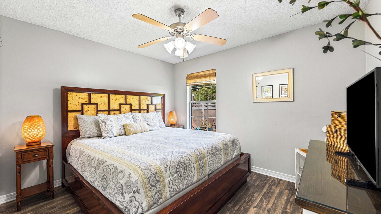 Photo of Bedroom in Miramar Beach