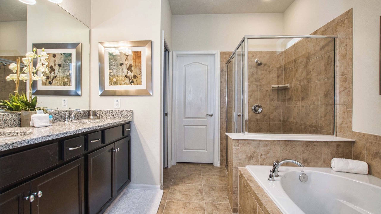Photo of Bathroom in Four Corners