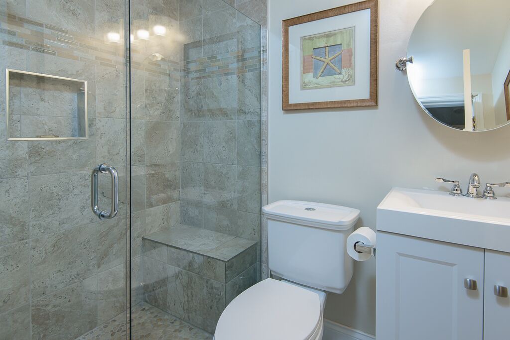 Photo of Bathroom in Truman Annex