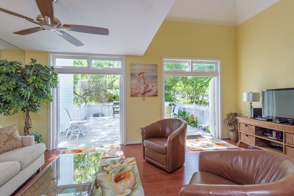 Photo of Livingroom in Truman Annex