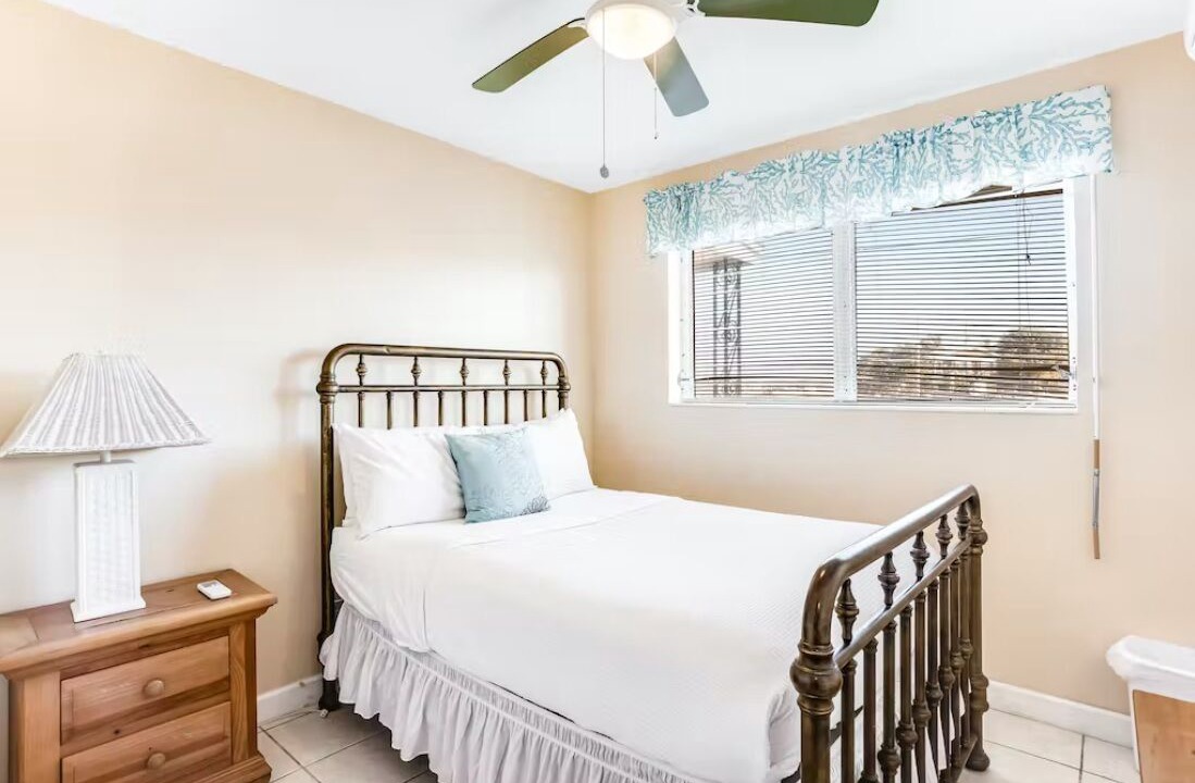 Photo of Bedroom in Summerland Key
