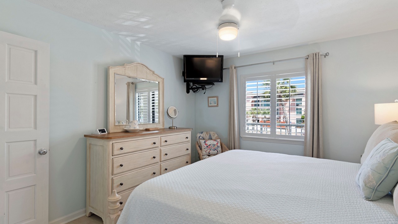 Photo of Bedroom in Destin