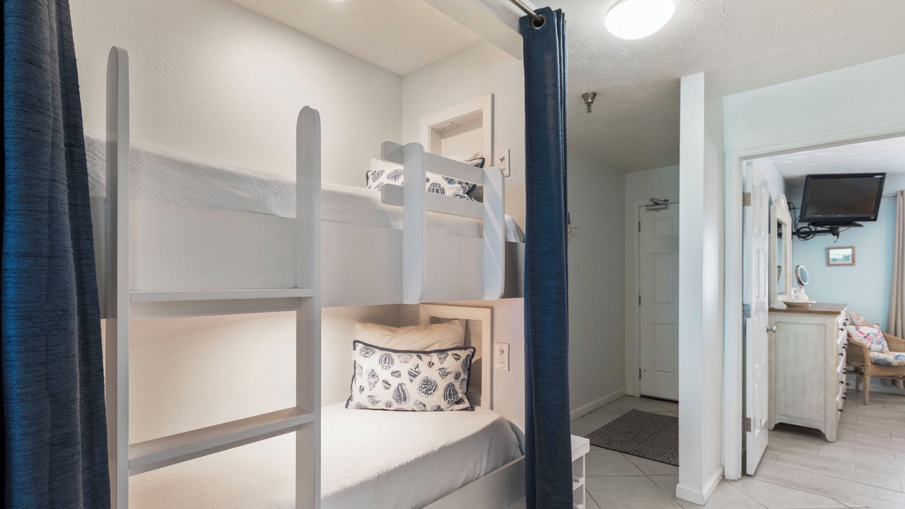 Photo of Bedroom in Destin