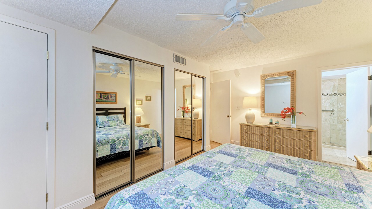 Photo of Bedroom in Longboat Key
