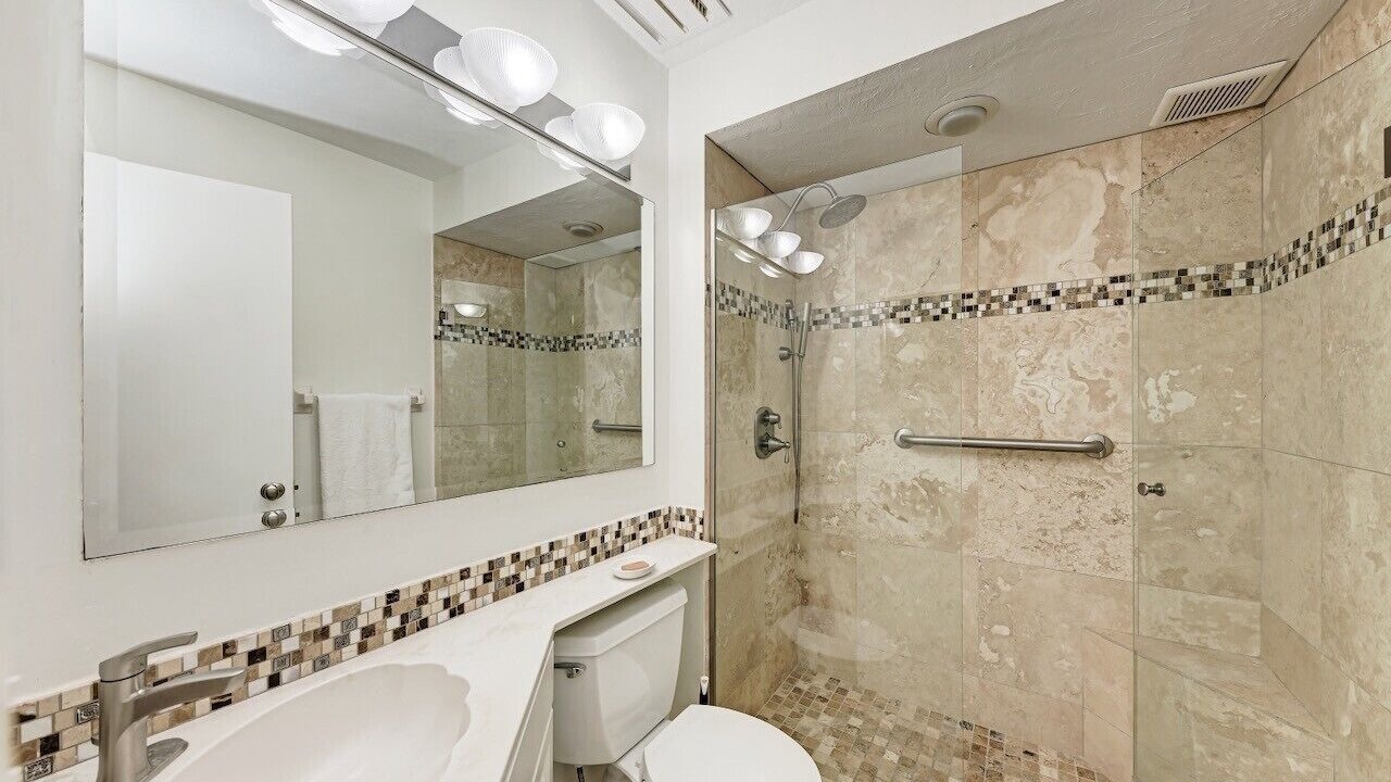 Photo of Bathroom in Longboat Key