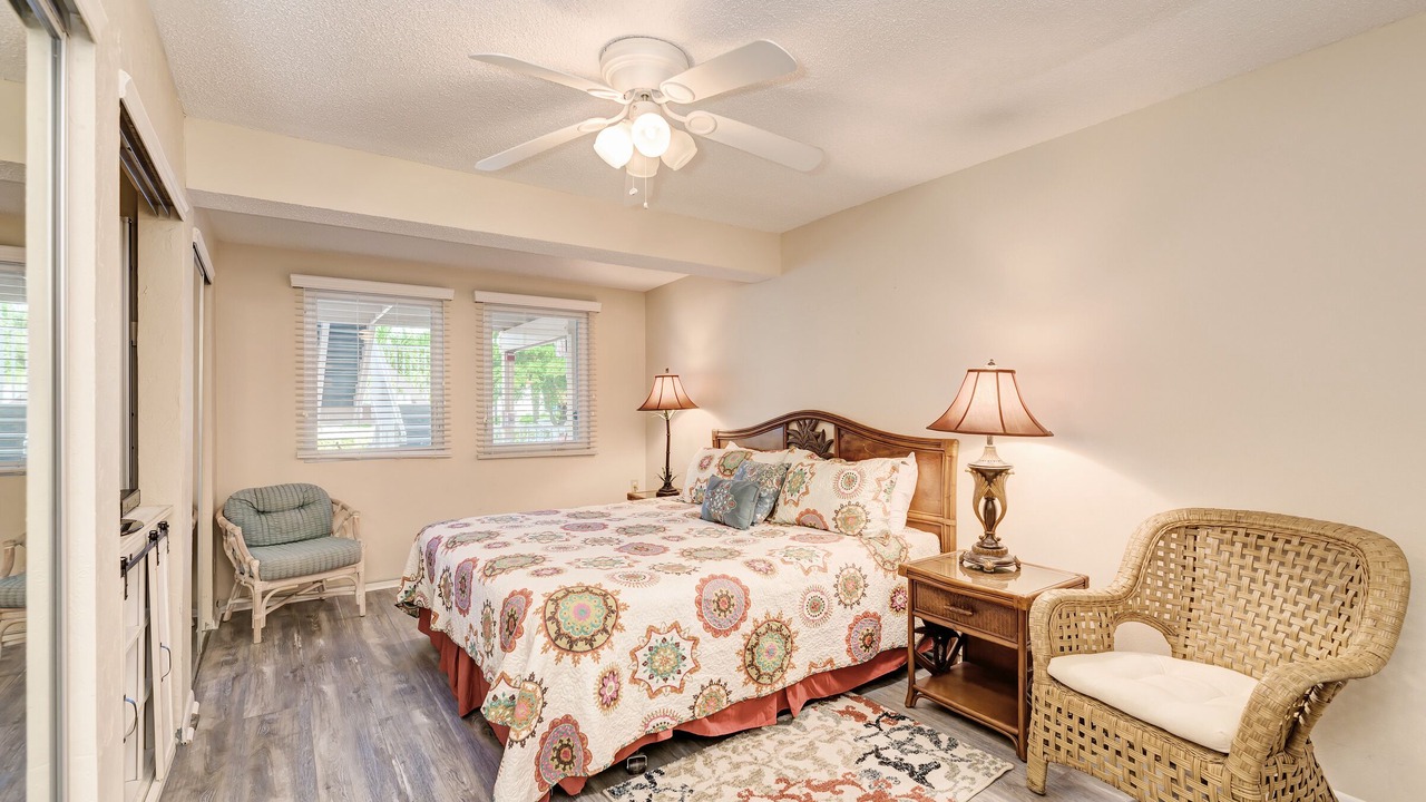Photo of Bedroom in Longboat Key