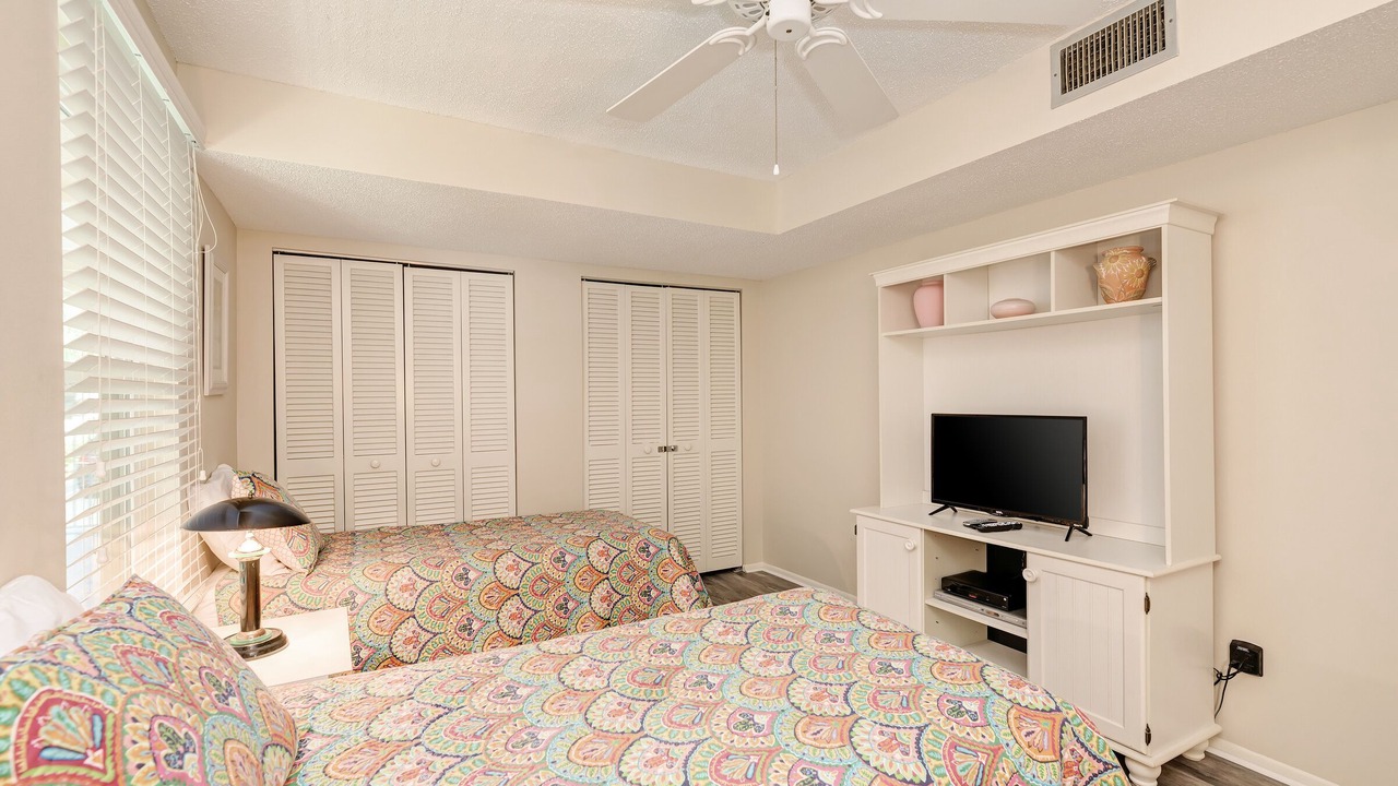 Photo of Bedroom in Longboat Key