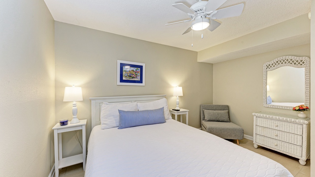 Photo of Bedroom in Longboat Key