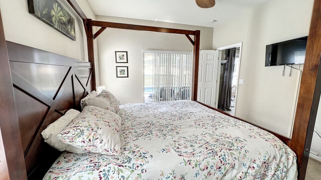 Photo of Bedroom in West Haven