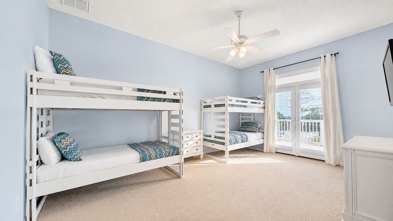 Photo of Bedroom in Dune Allen Beach