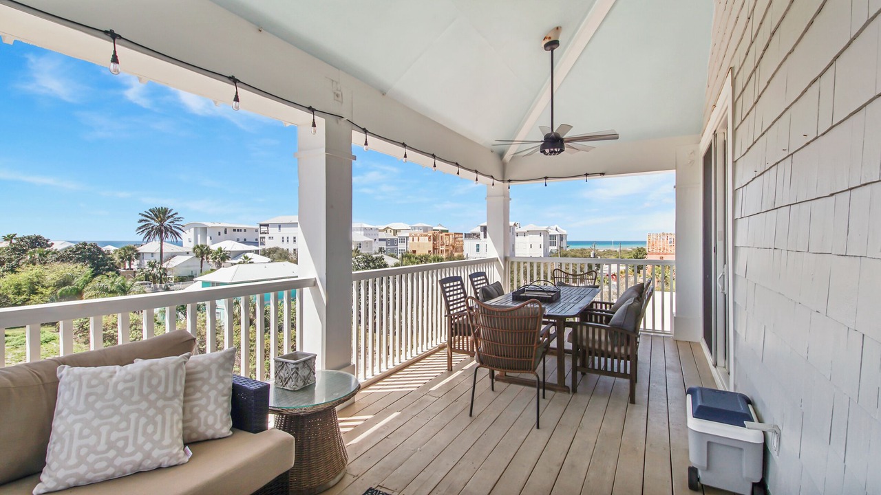 Photo of Patio Balcony in Inlet Beach