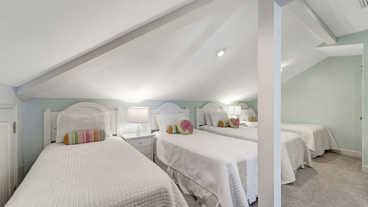 Photo of Bedroom in Palm Island