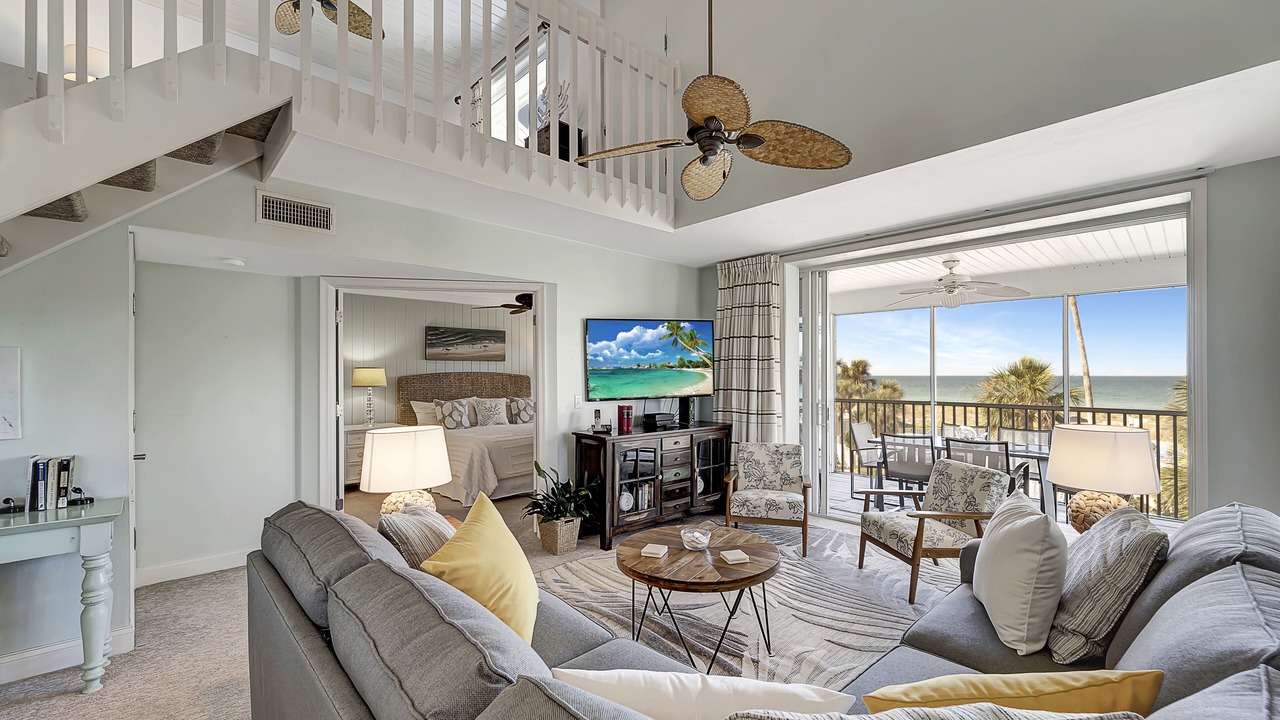 Photo of Livingroom in Palm Island