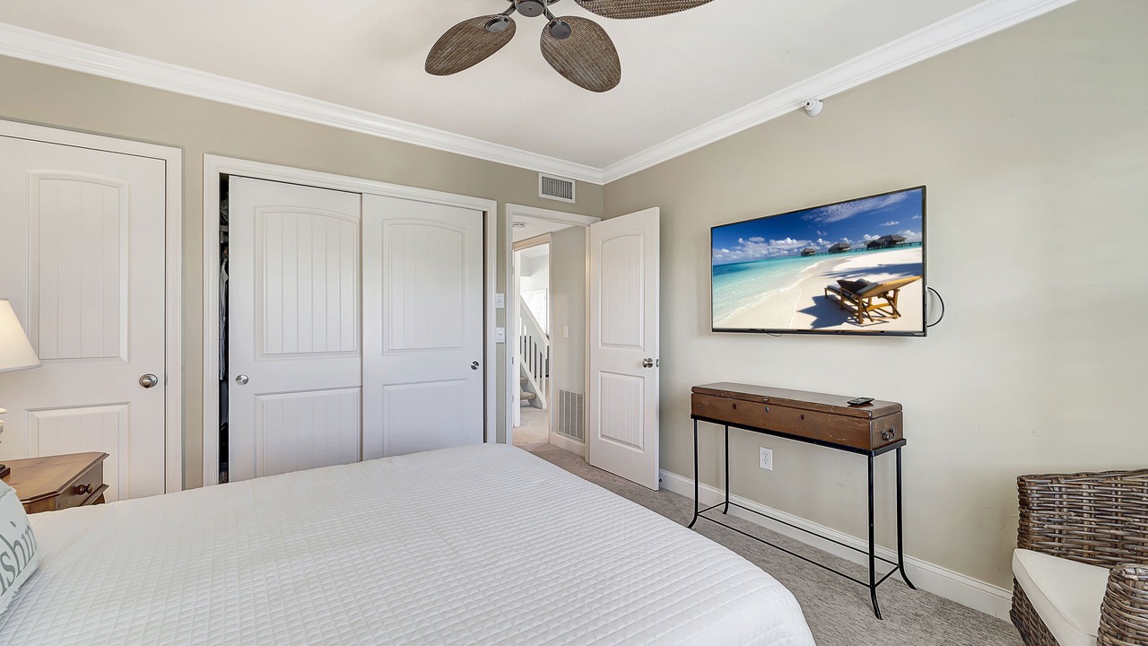 Photo of Bedroom in Palm Island