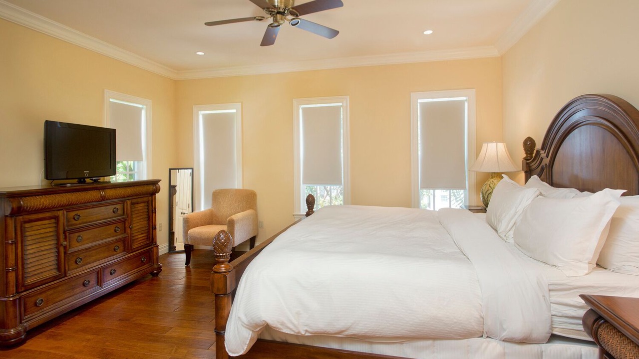 Photo of Bedroom in Bahama Village