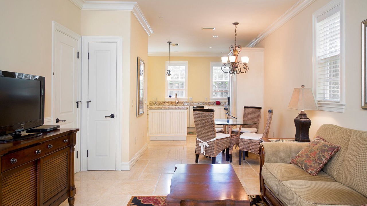 Photo of Livingroom in Bahama Village