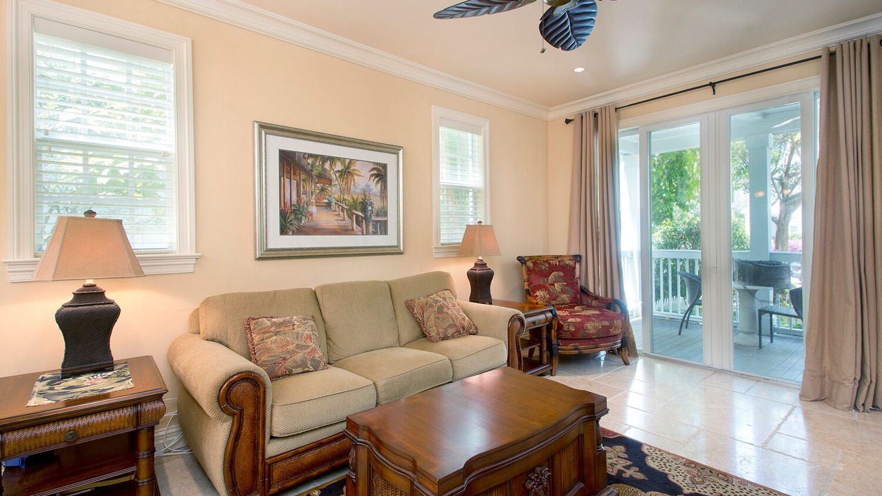Photo of Livingroom in Bahama Village
