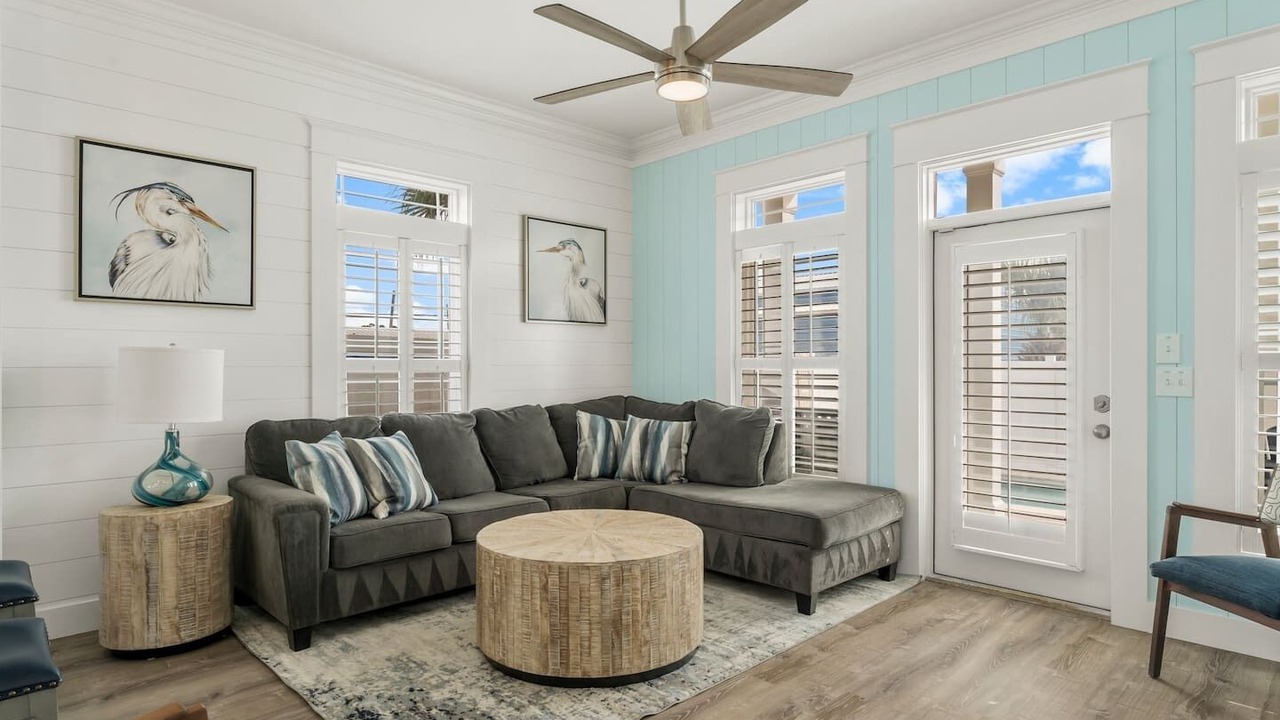 Photo of Livingroom in Bel Air