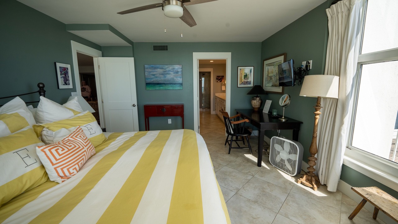 Photo of Bedroom in Holiday Isle