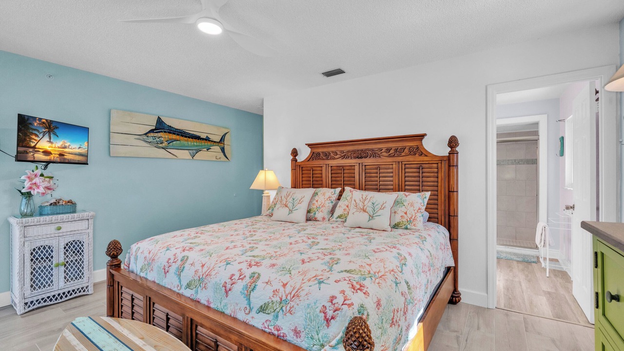 Photo of Bedroom in Holmes Beach