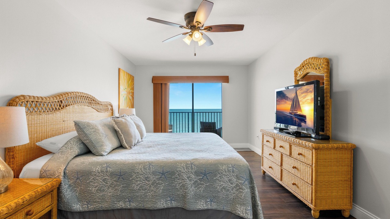 Photo of Bedroom in Madeira Beach