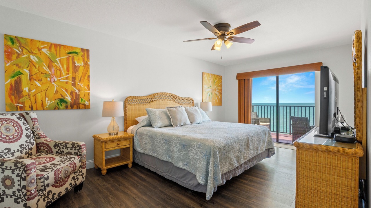 Photo of Bedroom in Madeira Beach