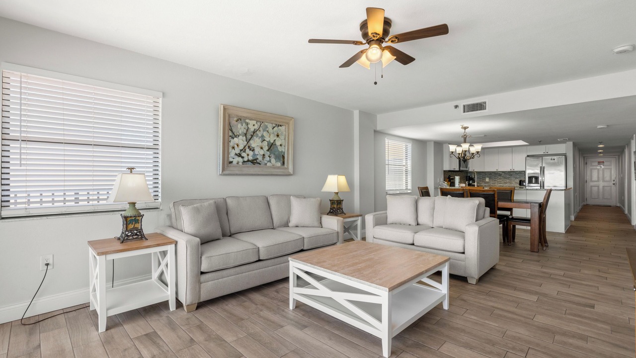 Photo of Livingroom in Madeira Beach