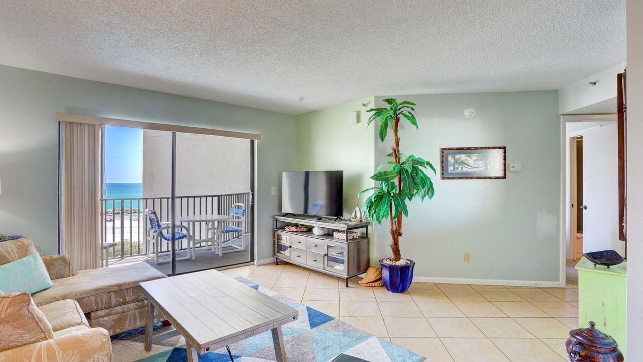 Photo of Livingroom in St. Pete Beach