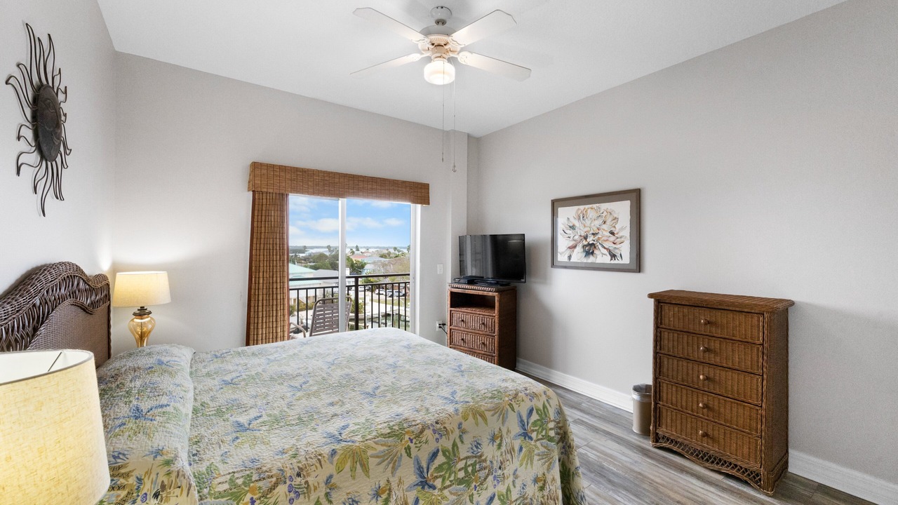 Photo of Bedroom in Madeira Beach