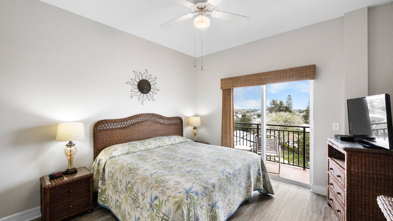 Photo of Bedroom in Madeira Beach