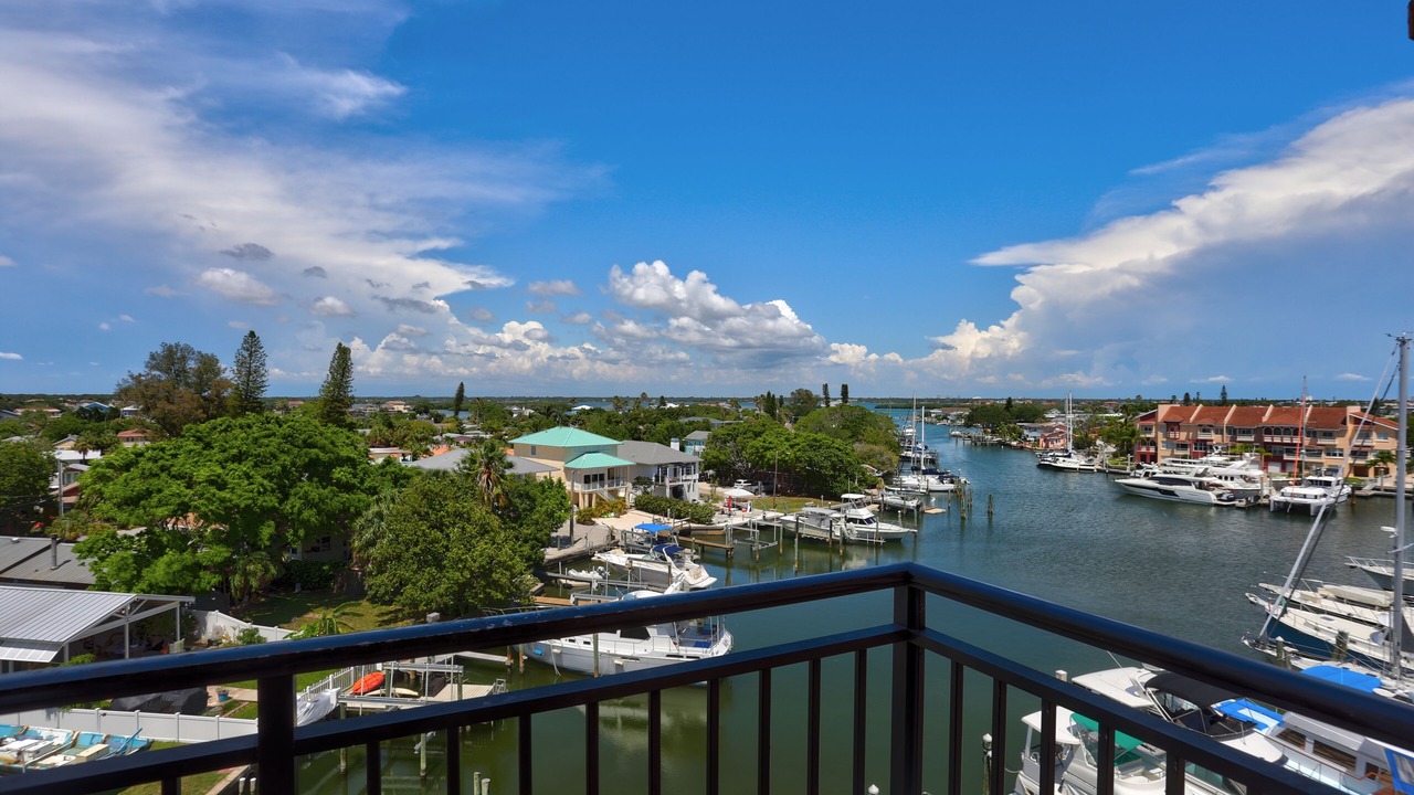 Photo of Patio Balcony in Madeira Beach