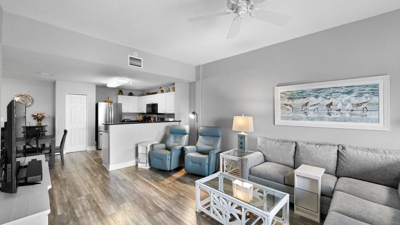 Photo of Livingroom in Madeira Beach