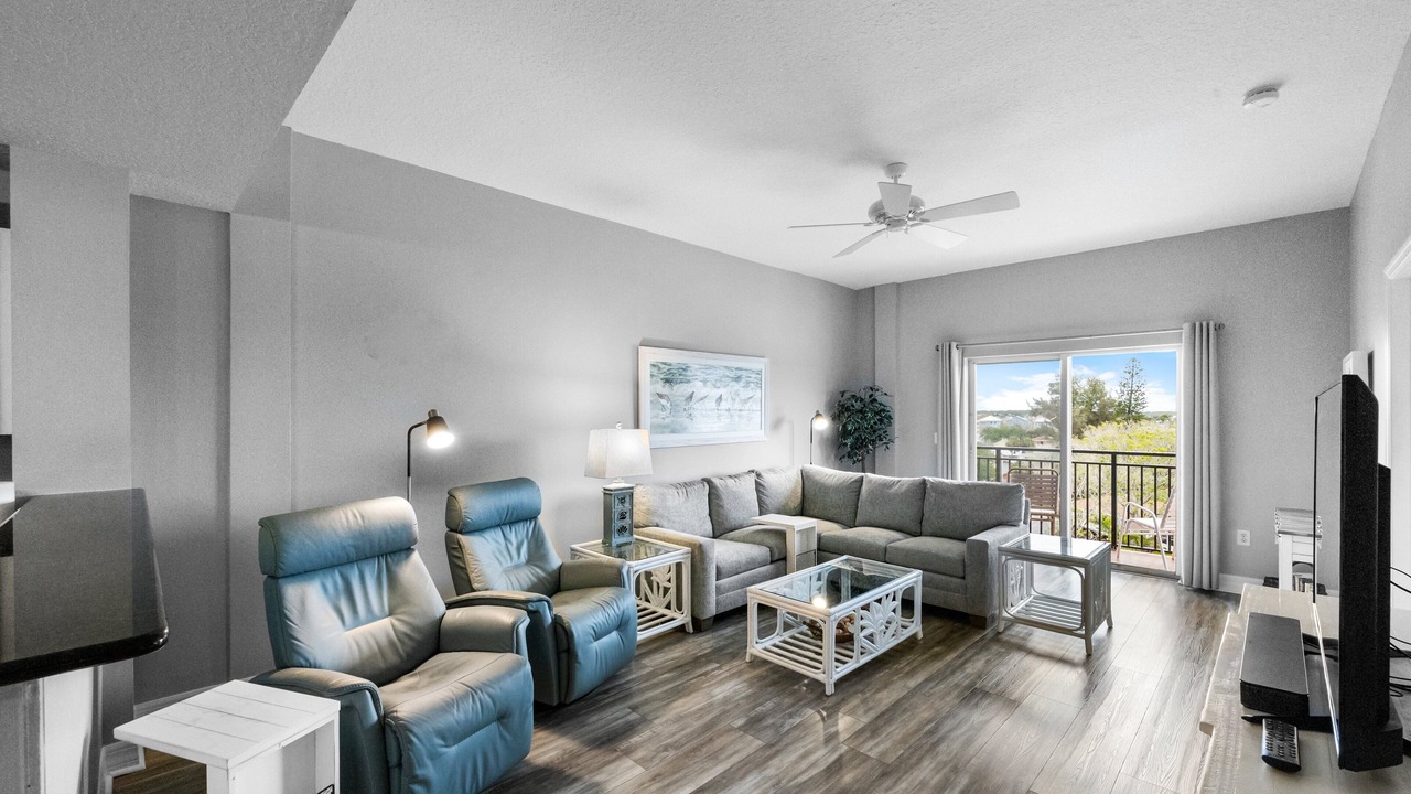 Photo of Livingroom in Madeira Beach