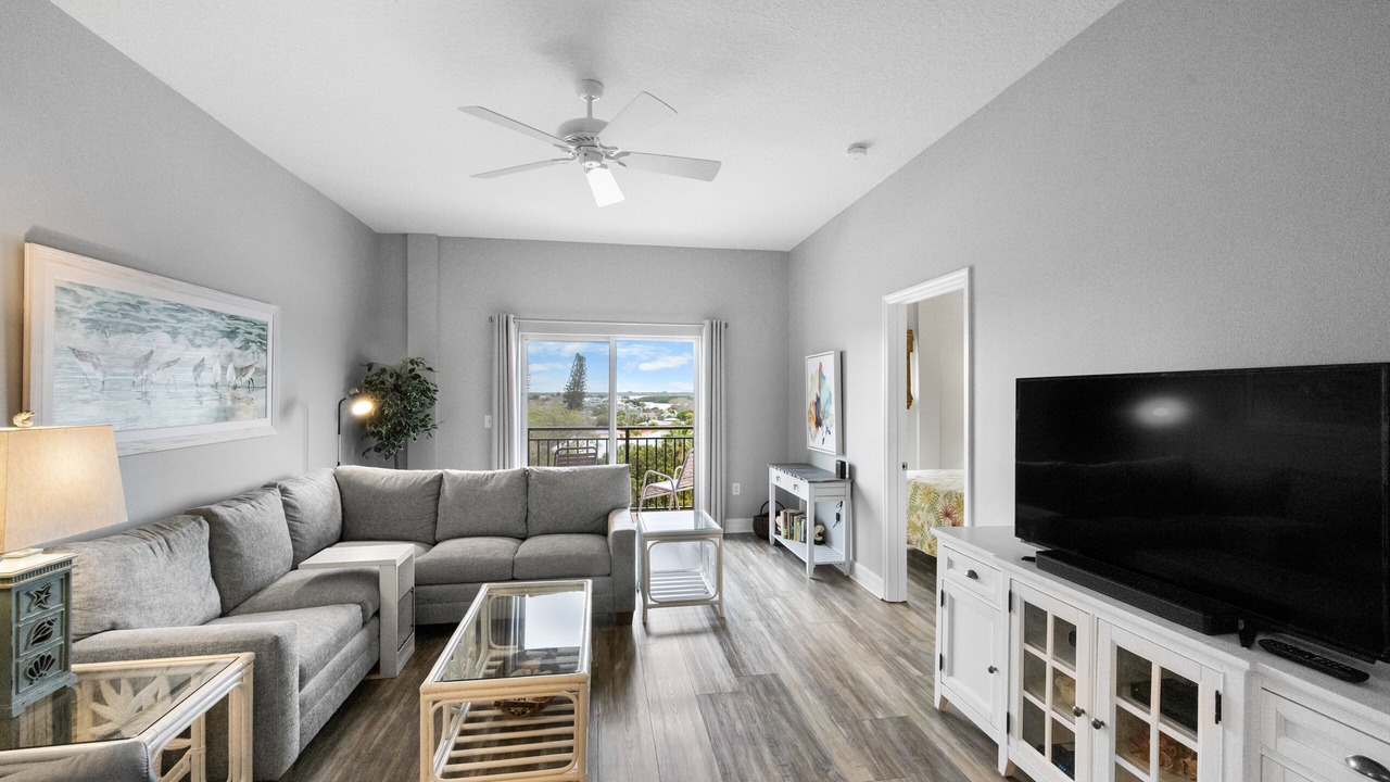 Photo of Livingroom in Madeira Beach