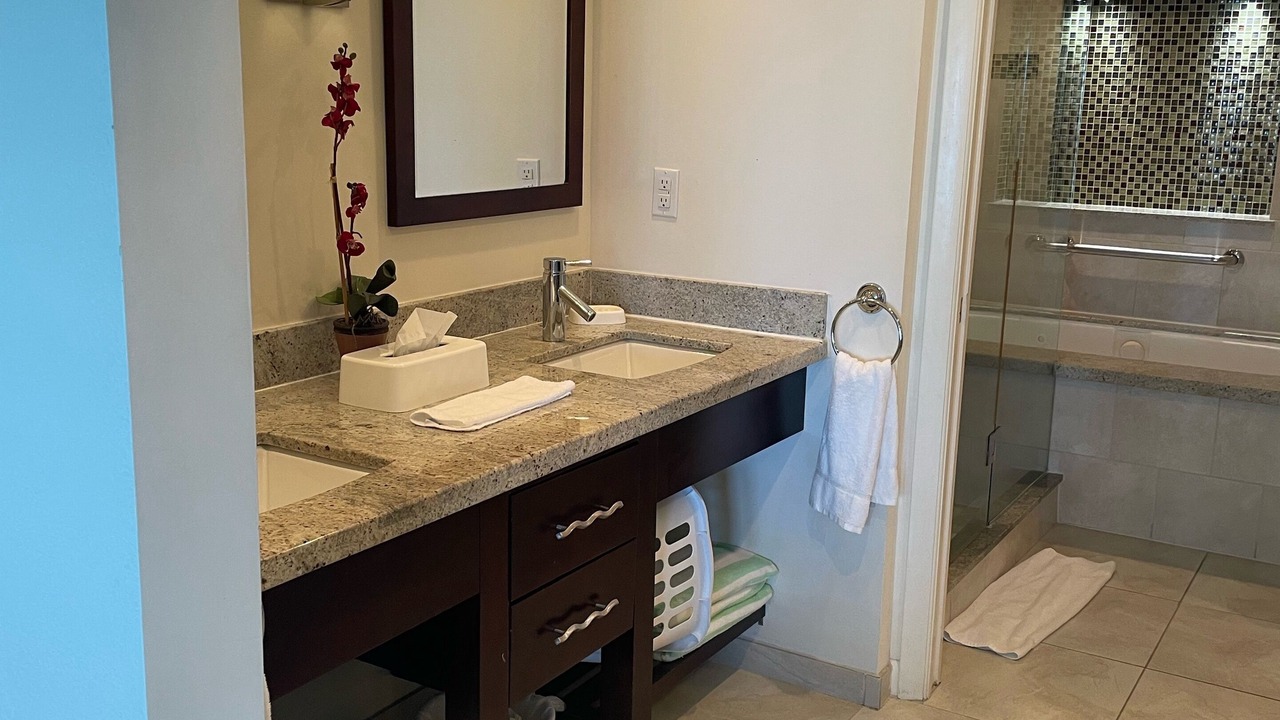 Photo of Bathroom in Historic Seaport