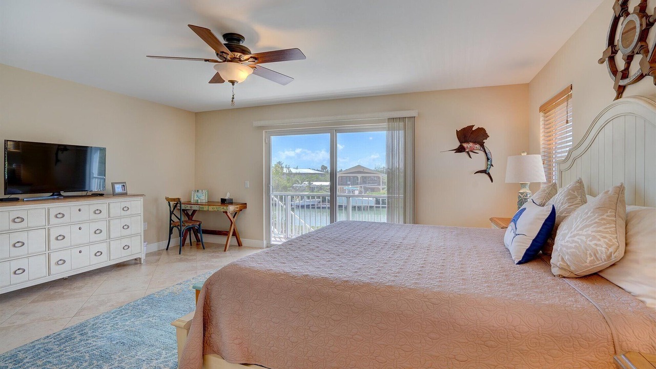 Photo of Bedroom in Marathon
