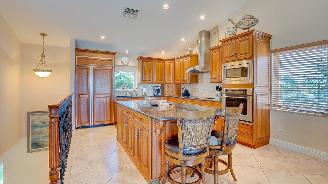 Photo of Kitchen in Marathon