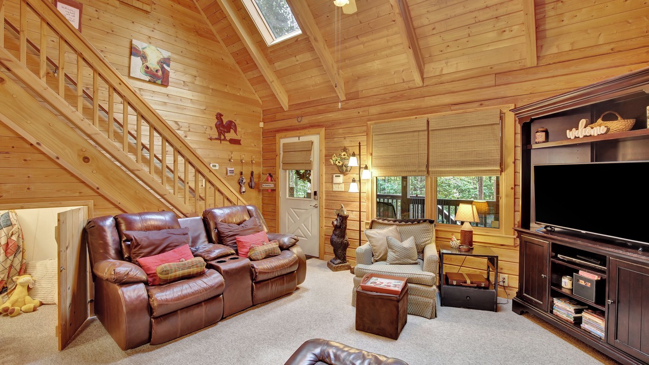 Photo of Livingroom in Pine Mountain