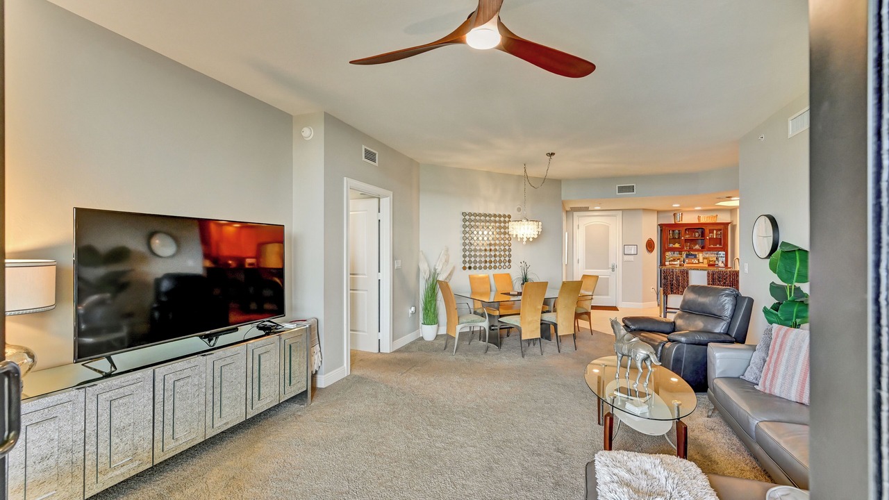 Photo of Livingroom in Cape Harbour